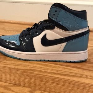 Unc patent Jordan 1 blue chill
